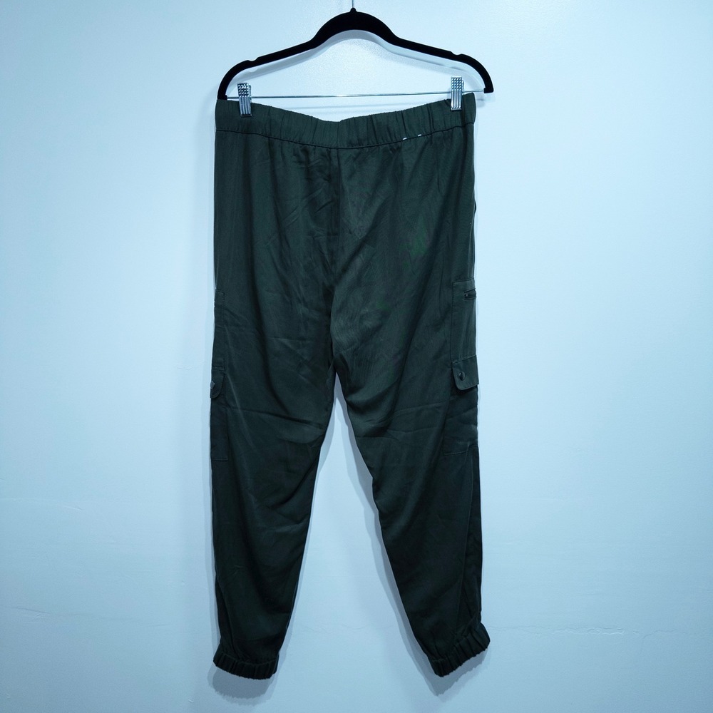 Banana Republic Steel Green Soft Tencel Cargo Joggers Size Medium‎ - Picture 8 of 10